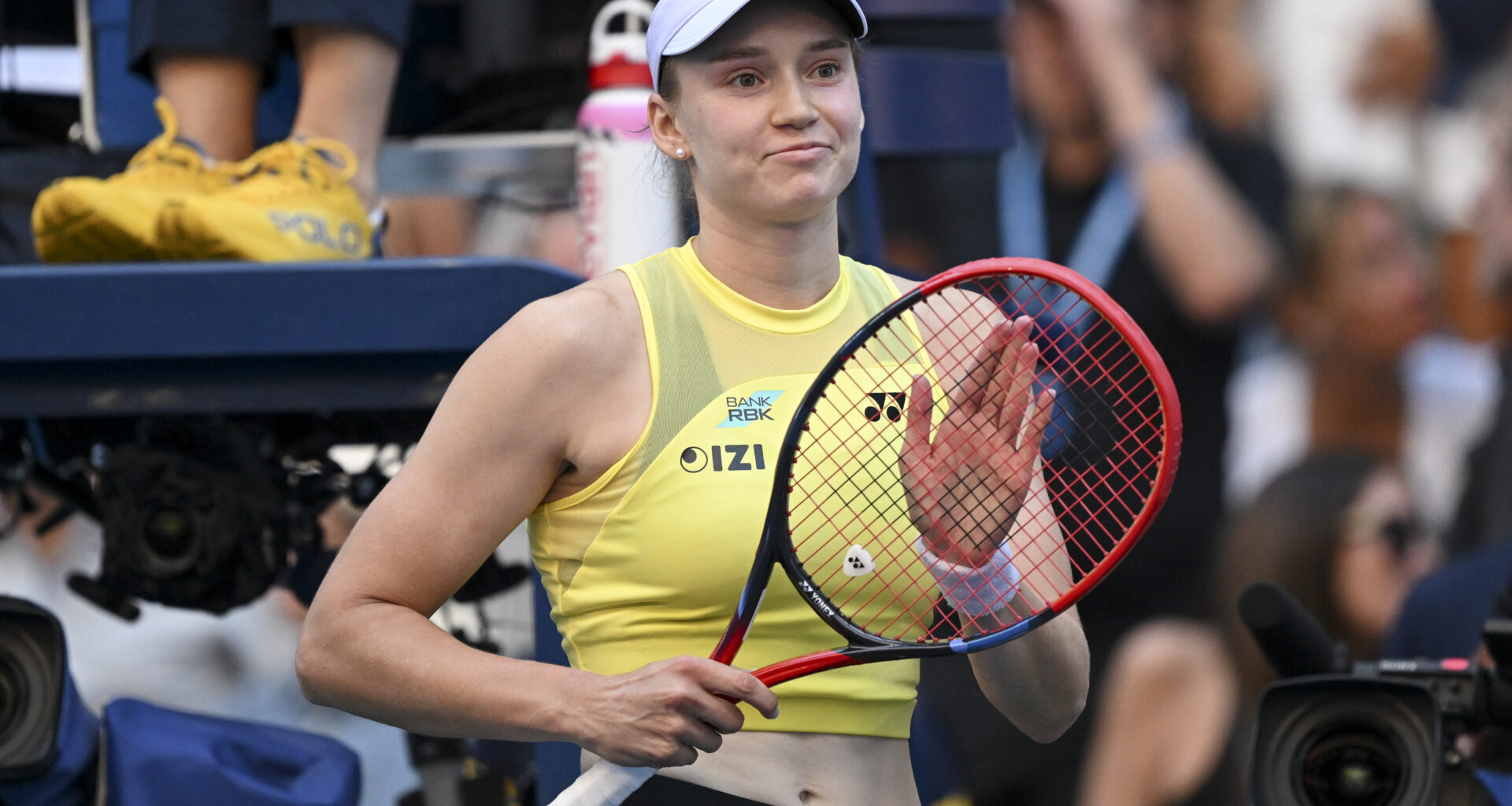 Rybakina routs Osaka to reach US Open quarters; one win away from No. 1 ranking