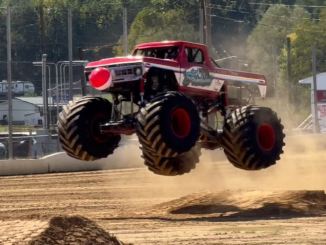 Gone Fishin' performing at Windy Hollow Speedway in Owensboro, Kentucky. Credit: (Screengrab/ NB Productions)