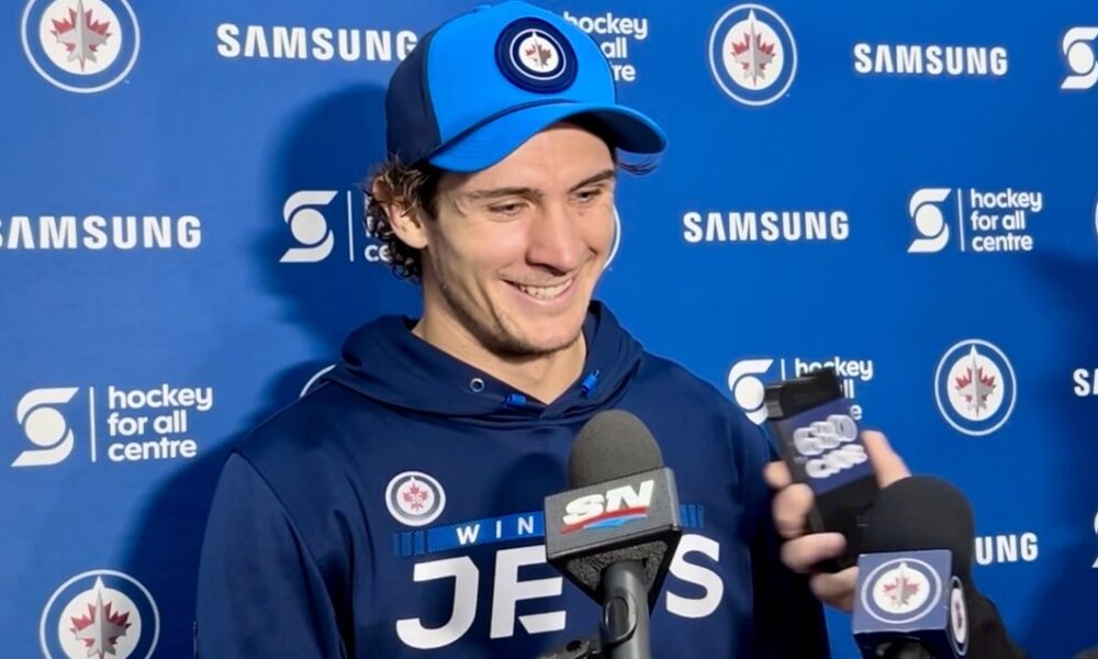 Day 4 of Winnipeg Jets training camp: Morgan Barron media availability – Illegal Curve Hockey