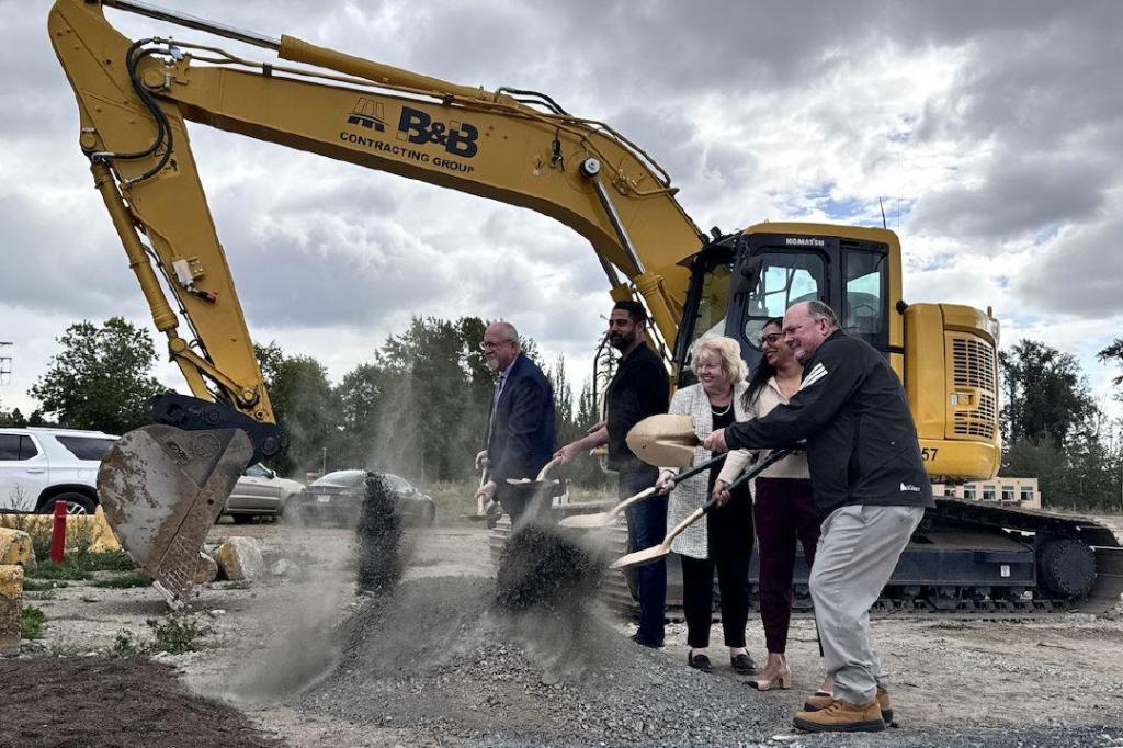 Site, size of $311M Newton Community Centre stir debate on campaign trail