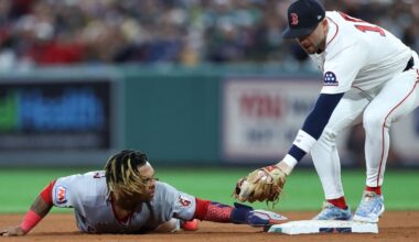 MLB live playoff bracket update and standings: Cubs, White Sox, Guardians all clinch playoff spots