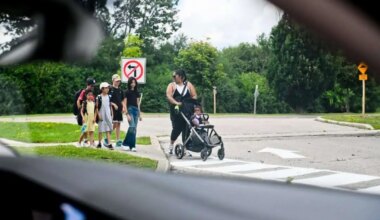 Road safety crucial as kids go back to school in Mississauga: city