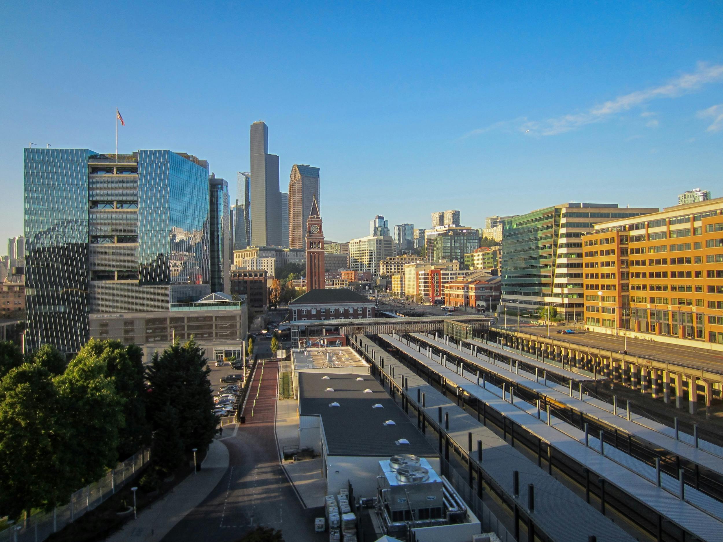 Seattle skyline high rise buildings