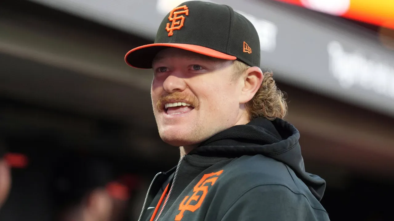 Giants to have major Logan Webb 'conversation' before MLB offseason image