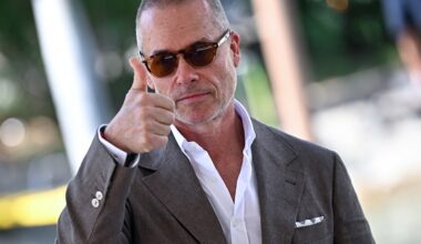 Rupert Murdoch 'Very Happy' Guy Pearce Playing Him in 'Ink,' Actor Says