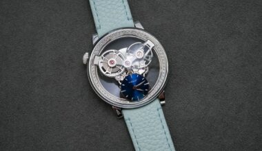 First Look: The New Diamond-Set MB&F SP One Pavée