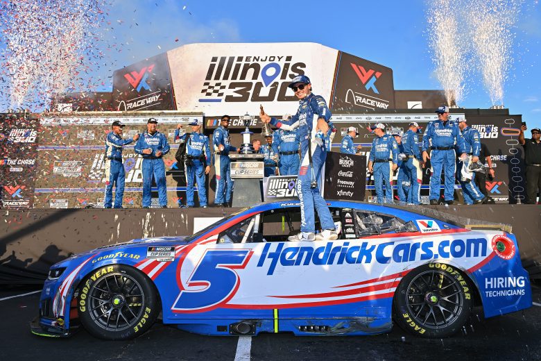 Larson ends 51-race NASCAR winless streak with chaotic Gateway victory