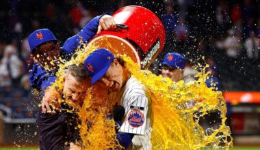 Carson Benge breaks Mets rookie hits record in blowout win over Phillies