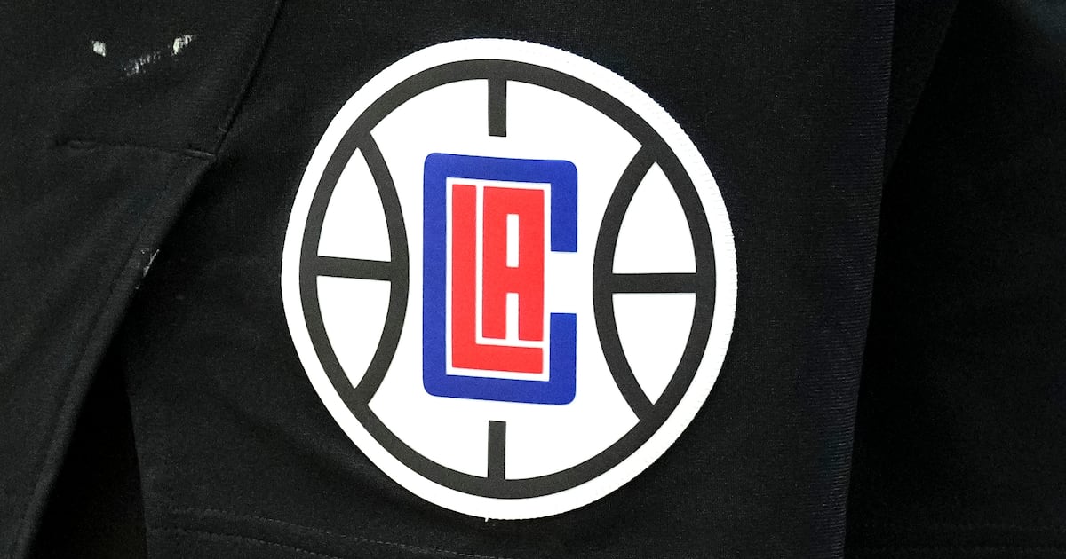 Clippers name Trent Redden interim president of basketball ops