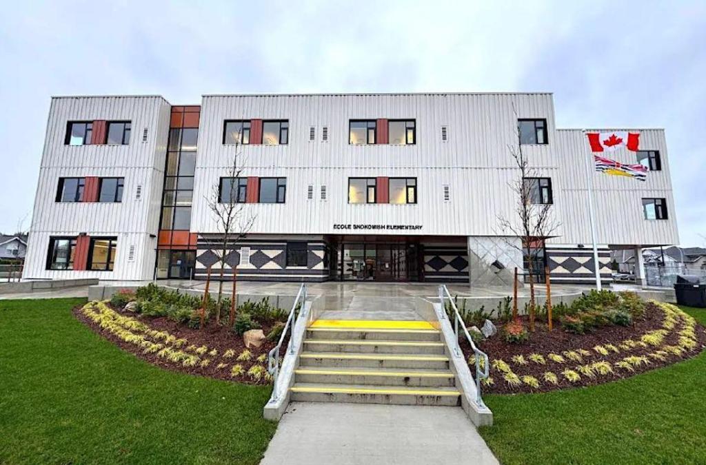 First all-electric school in Surrey hailed as blueprint for others in B.C.