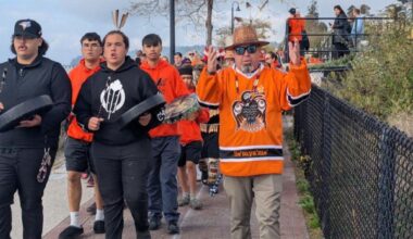 Hundreds mark National Truth and Reconciliation Day in White Rock