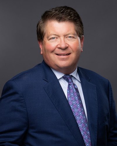 headshot of greg tierney