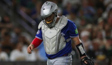 Blue Jays' rally ends in walk-off heartbreak as Cease, defence stumble