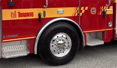 'Elderly man' rescued from midtown Toronto fire