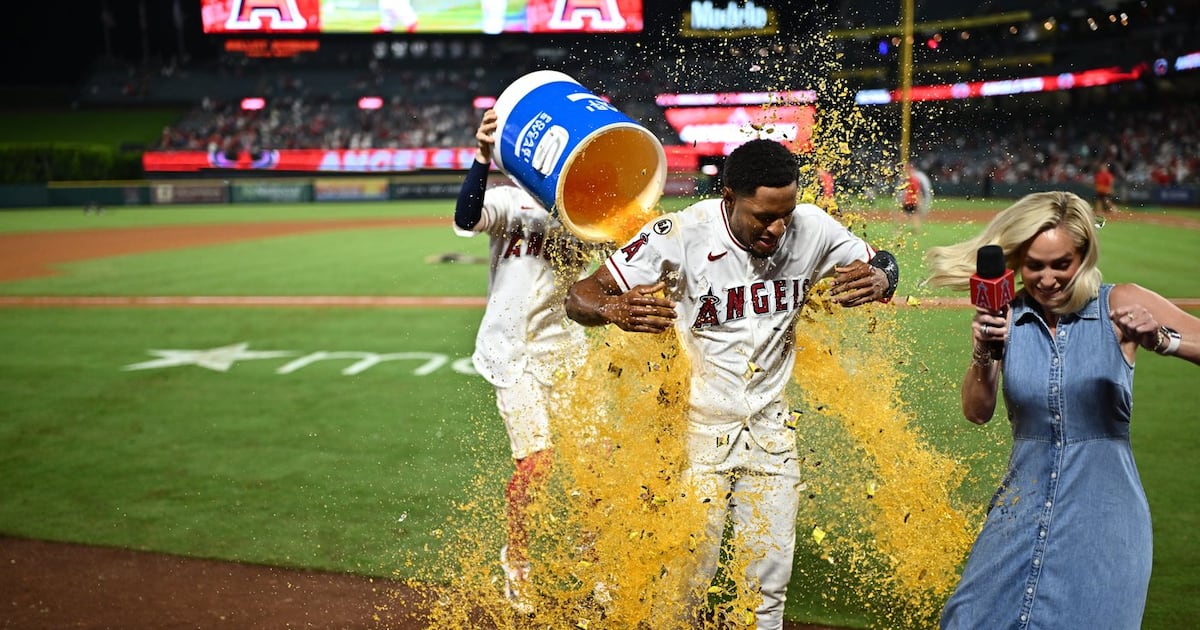Angels beat Twins 6-5 in 11 innings on Moore's bases-loaded, 2-out infield single