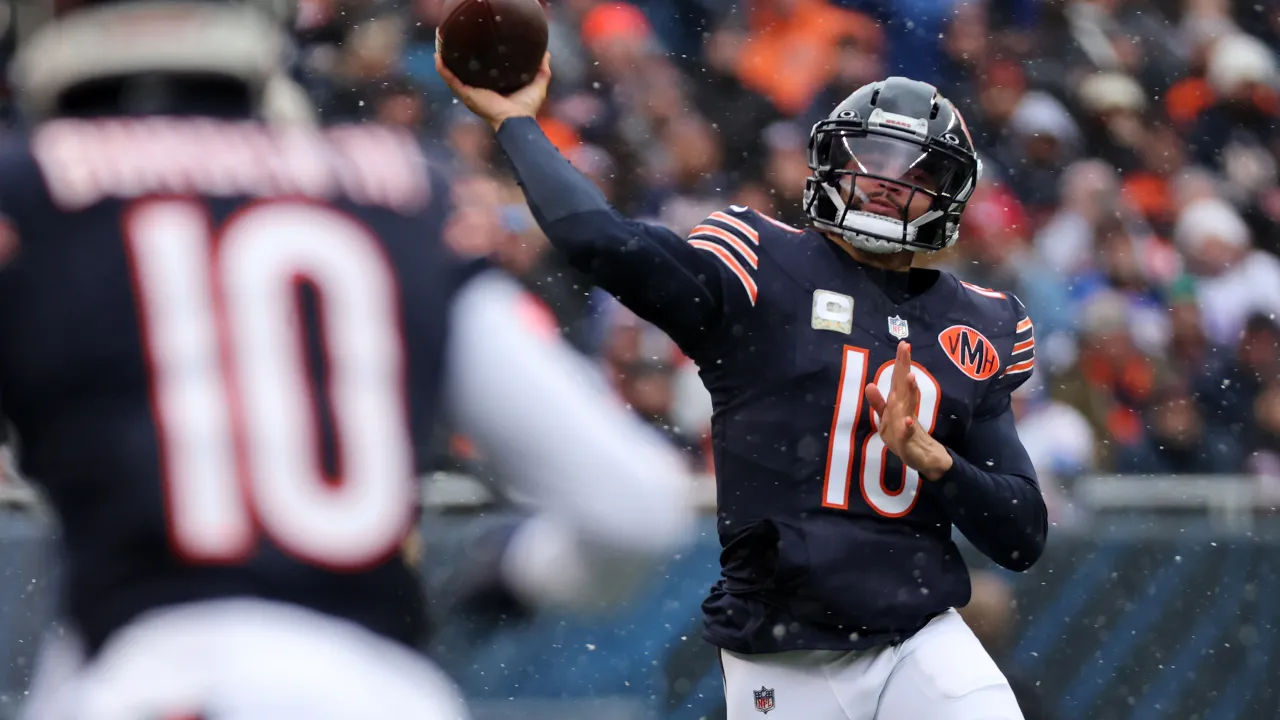 What channel is Bears vs. Vikings on today? Live stream, time, TV schedule to watch NFL Week 2 game image