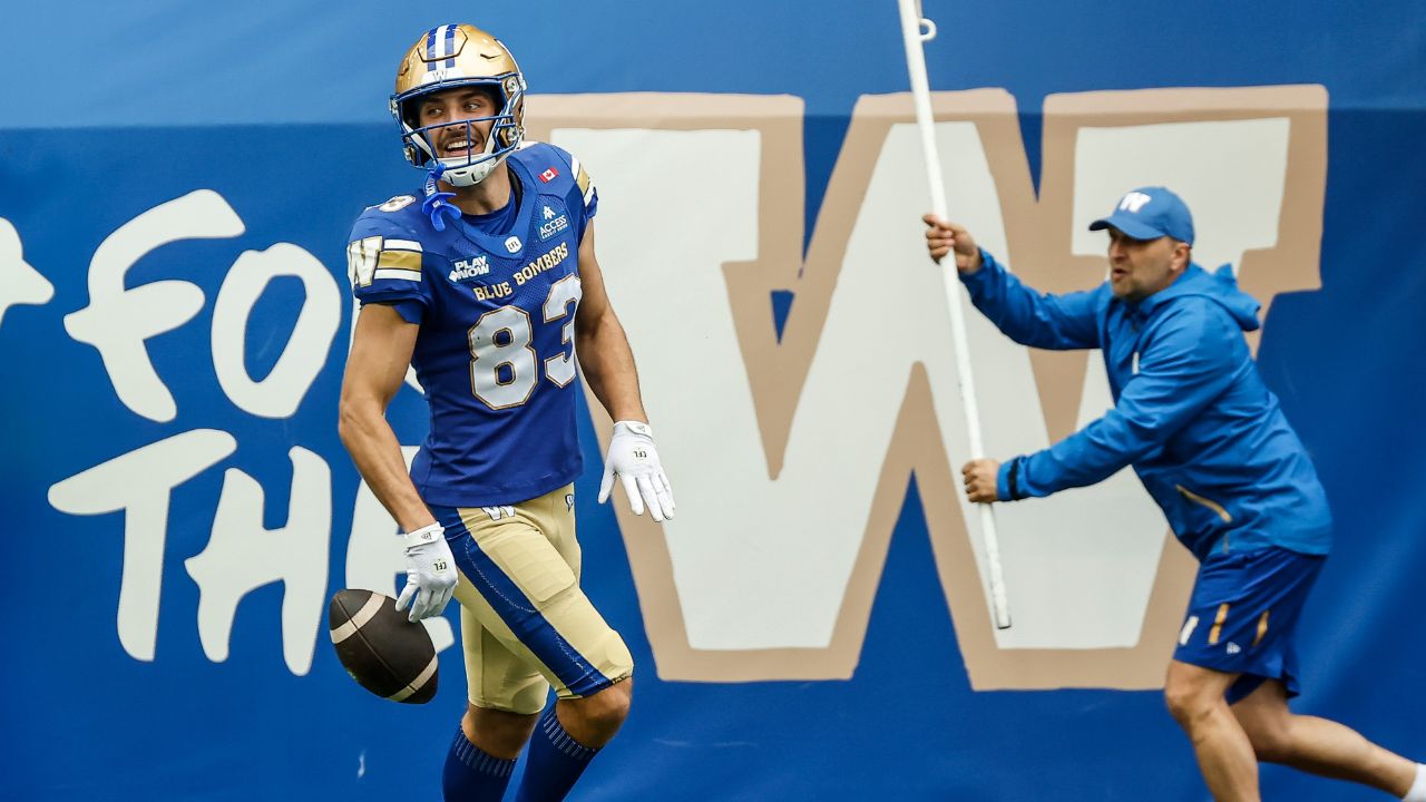 Blue Bombers pick Roughriders apart to win Banjo Bowl