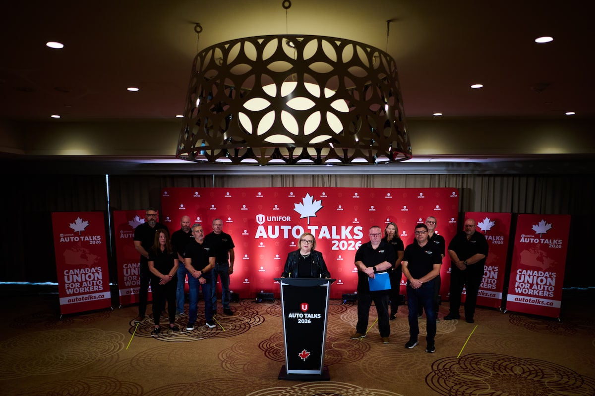 Unifor begins contract talks with Stellantis, vows to fight Brampton plant closing