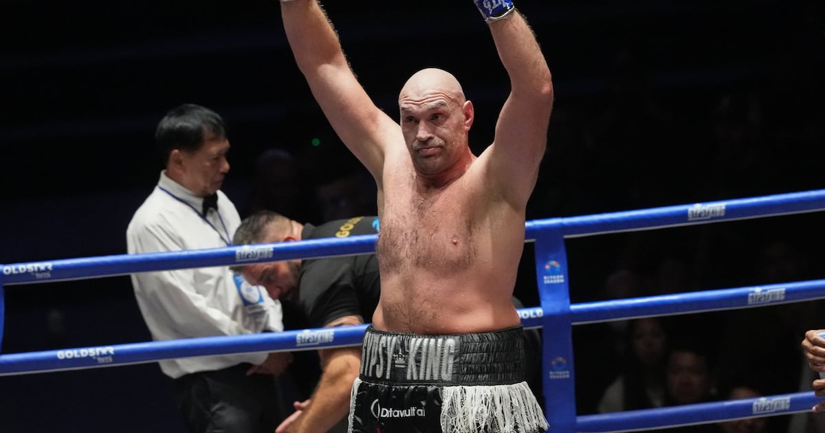 Tyson Fury suggests fight with Anthony Joshua is off, challenges Oleksandr Usyk to trilogy bout instead