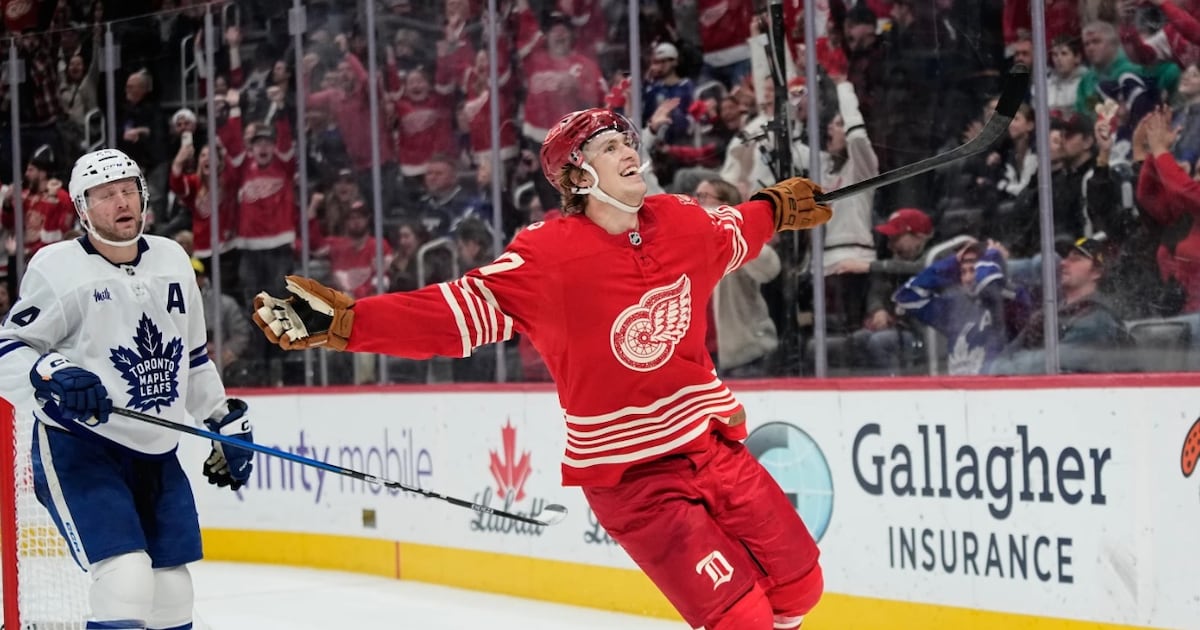 Red Wings, Simon Edvinsson expected to talk again Sunday regarding contract