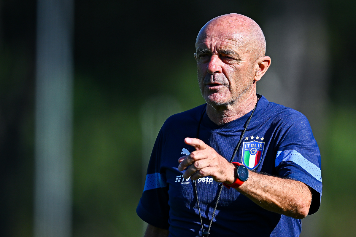 TIRRENIA, ITALY - MAY 31: Vincenzo Pincolini athletic trainer of Italy reacts during an Italy U21 Training Session on May 31, 2022 in Tirrenia, Italy. (Photo by Simone Arveda/Getty Images)