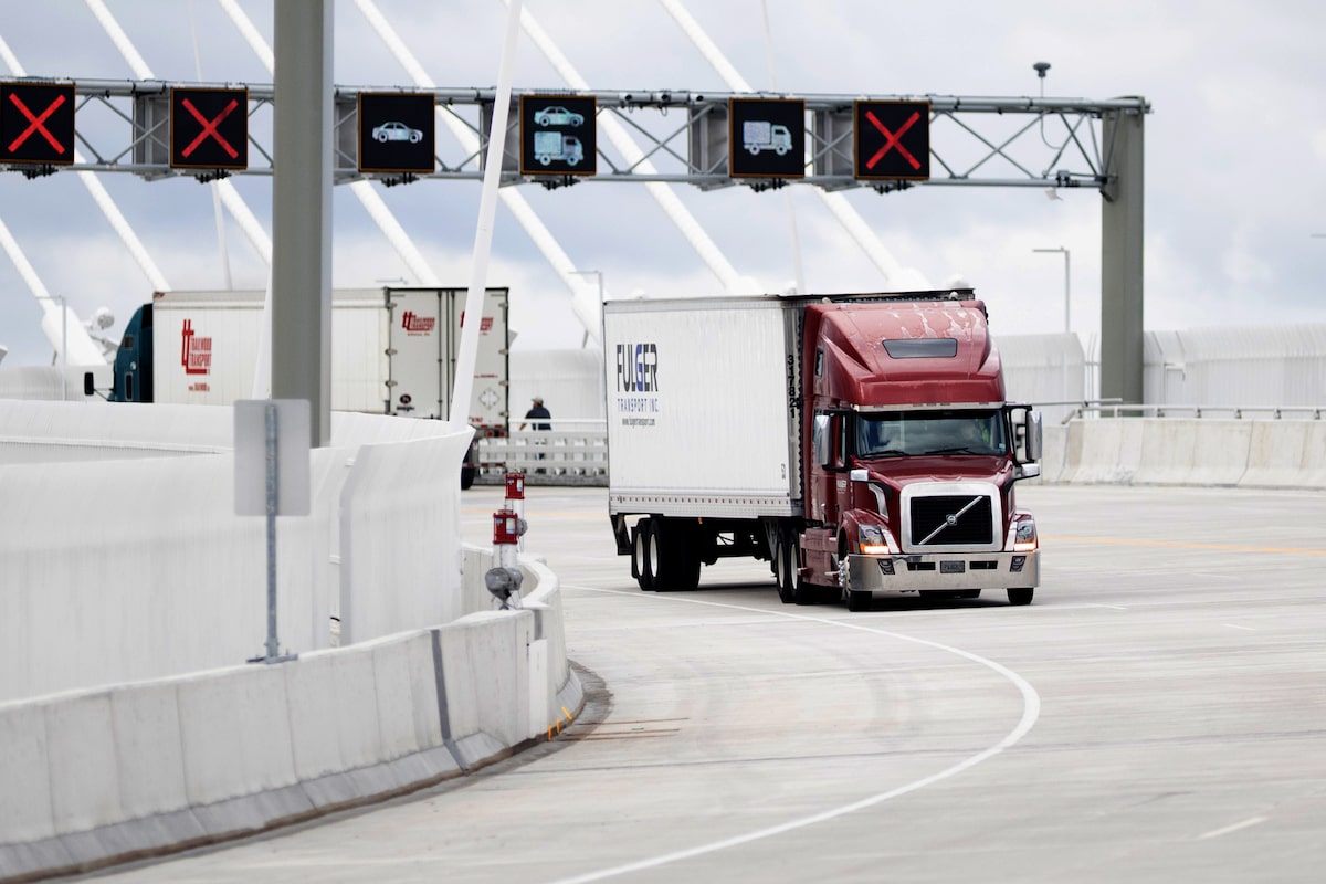 Ontario to standardize trucker training after audit flagged widespread issues