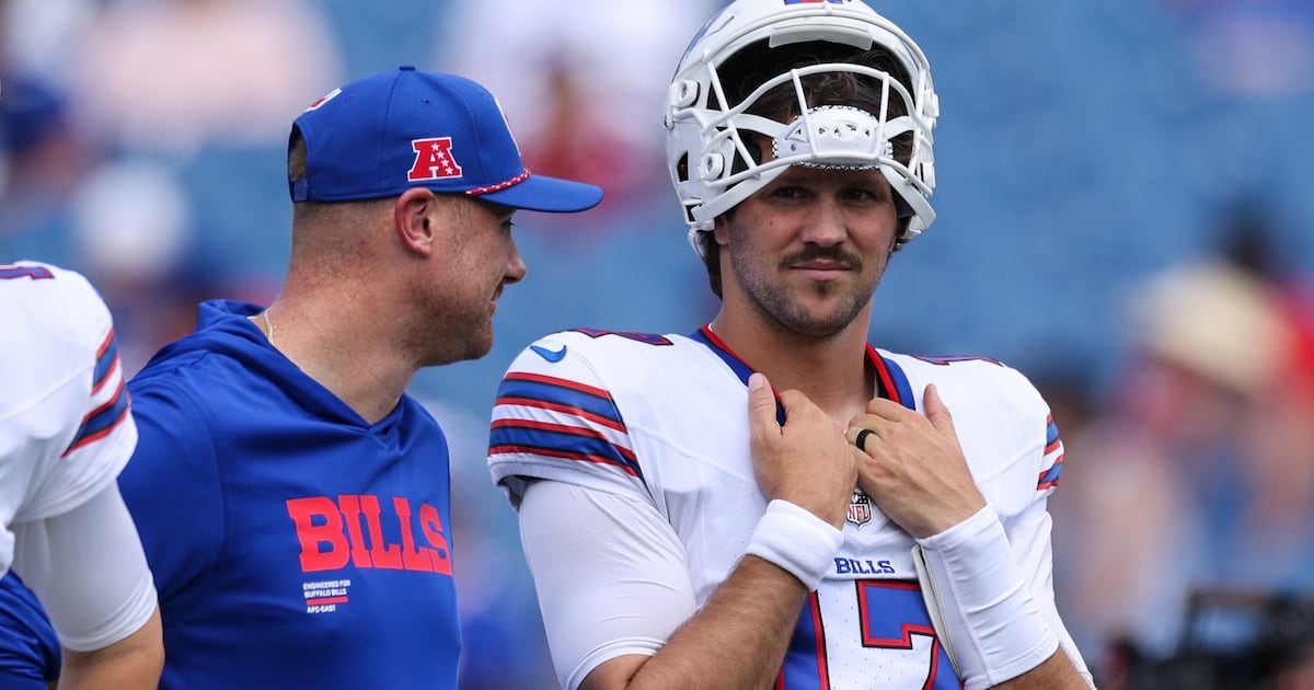 Brady, Leonhard under the microscope for ‘Super Bowl or bust’ Bills