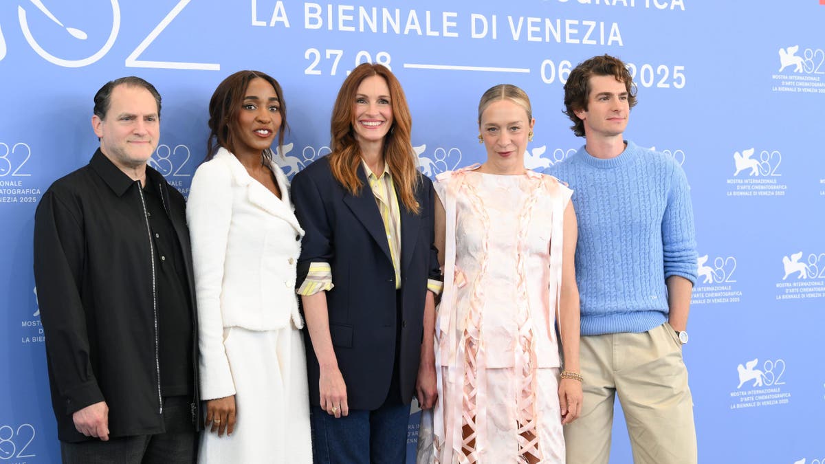American actor Michael Stuhlbarg, American actresses Julia Roberts, Ayo Edebiri, Chloë Sevigny and British actor Andrew Garfield at the 82 Venice International Film Festival 2025. After The Hunt Photo call. Venice (Italy), August 29th, 2025 (Photo by Marilla Sicilia/Archivio Marilla Sicilia/Mondadori Portfolio via Getty Images)