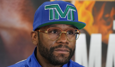 Floyd Mayweather Drops $175M Fraud Lawsuit Against Ex-Biz Associates