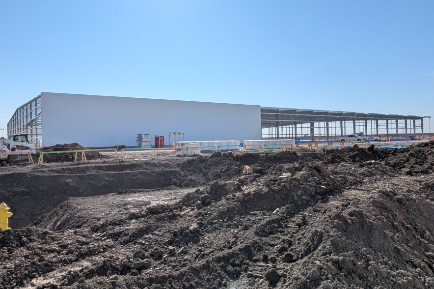 The Bell Canada AI data centre is under construction just outside of Regina. (Lisa Schick/980 CJME)