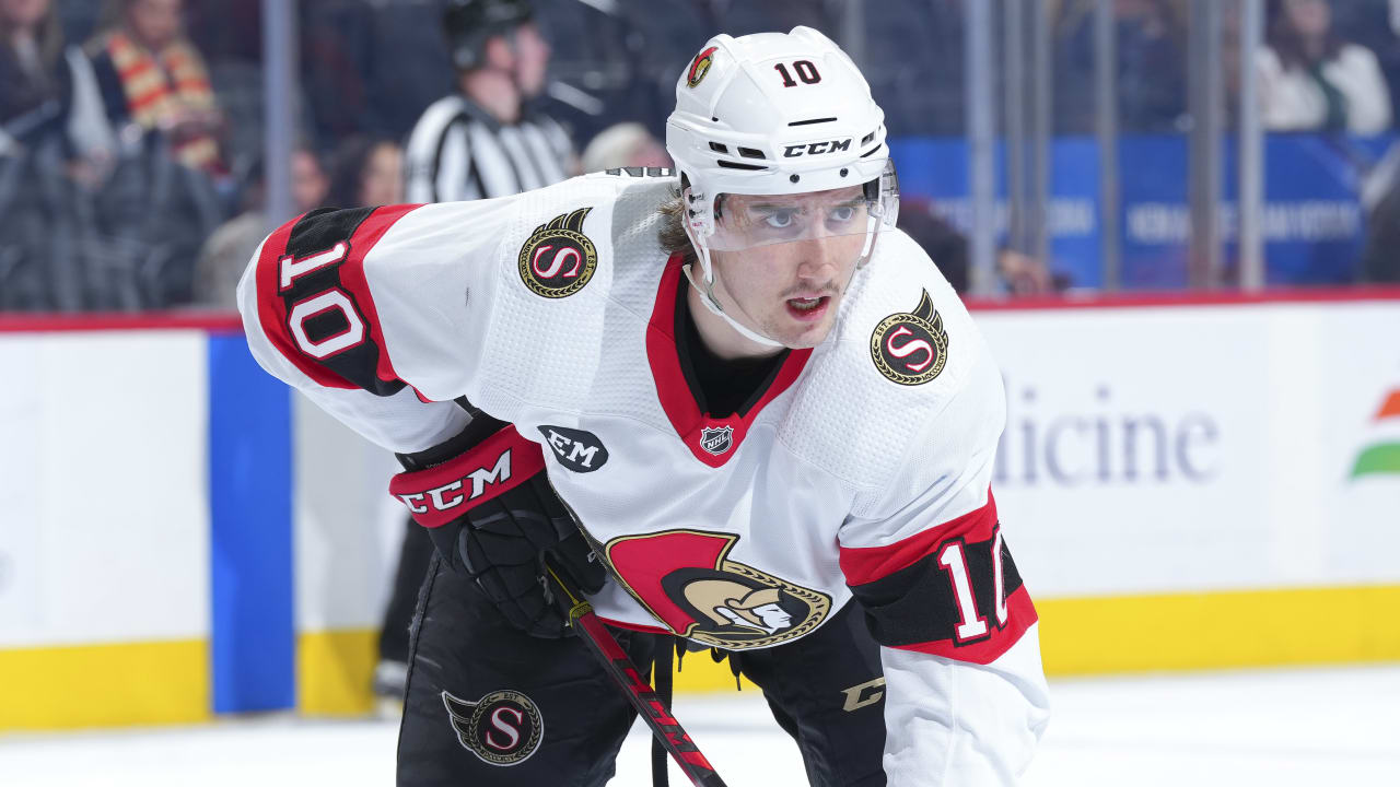 RELEASE: Oilers sign Alex Formenton to one-year contract