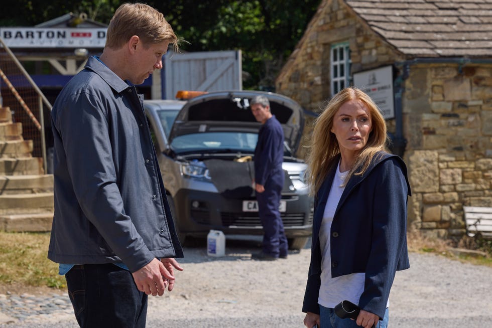 sadie king, robert sugden, emmerdale