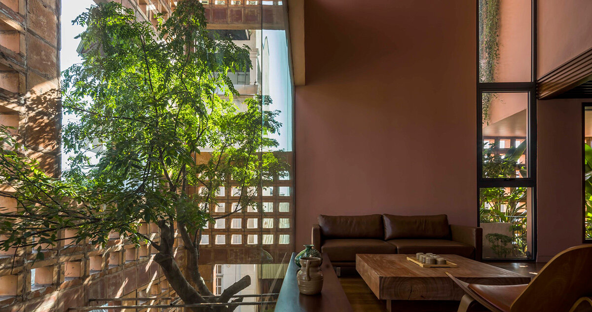 when the power goes out, how can the architecture keep a house cool?
