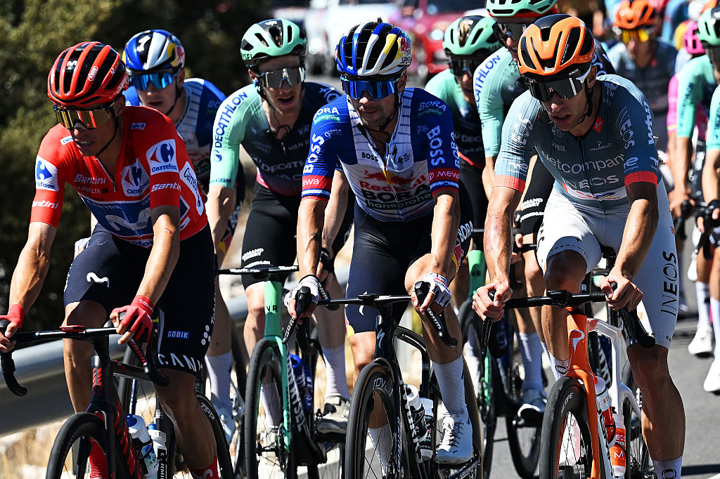 ESTEPONA​, SPAIN - SEPTEMBER 11: (L-R) Enric Mas of Spain and Movistar Team - Red Leader Jersey, Primoz Roglic of Slovenia and Team Red Bull - BORA - hansgrohe and Axel Laurance of France and Netcompany INEOS Cycling Team compete during the La Vuelta - 81st Tour of Spain 2026, Stage 19 a 210.8km stage from Velez-Malaga to Penas Blancas. Estepona 1274m / #UCIWT / on September 11, 2026 in Estepona, Spain. (Photo by Tim de Waele/Getty Images)