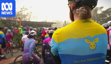 Hundreds of Canberra cyclists ride in memory of double fatal crash victims