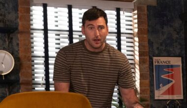 Coronation Street's Kit Green to leave Bernie concerned with new outburst