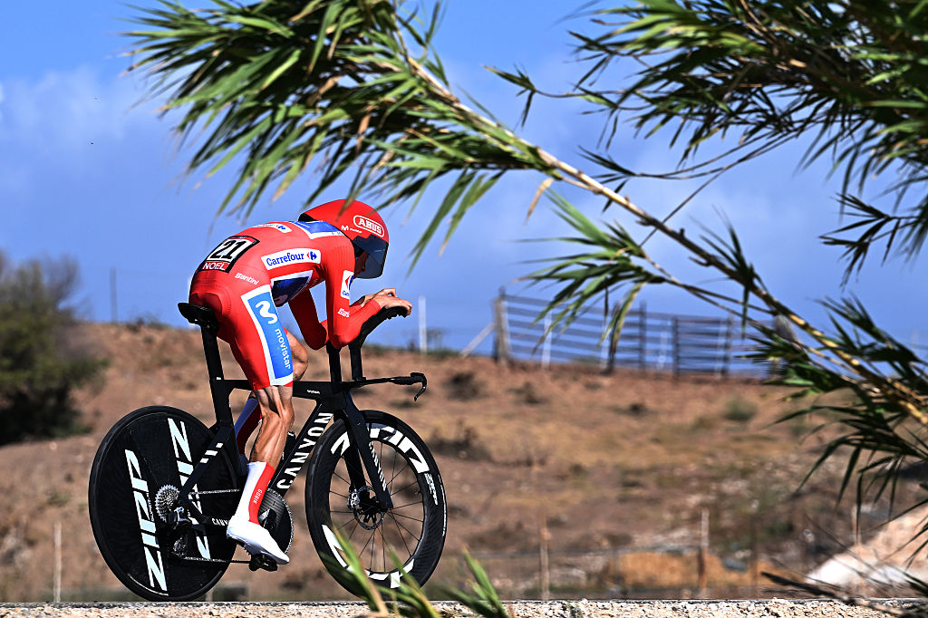JEREZ DE LA FRONTERA, SPAIN - SEPTEMBER 10: Enric Mas of Spain and Movistar Team - Red Leader Jersey competes during the La Vuelta - 81st Tour of Spain 2026, Stage 18 a 32.1km individual time trial stage from El Puerto de Santa Maria to Jerez de la Frontera / #UCIWT / on September 10, 2026 in Jerez de la Frontera, Spain. (Photo by Tim de Waele/Getty Images)