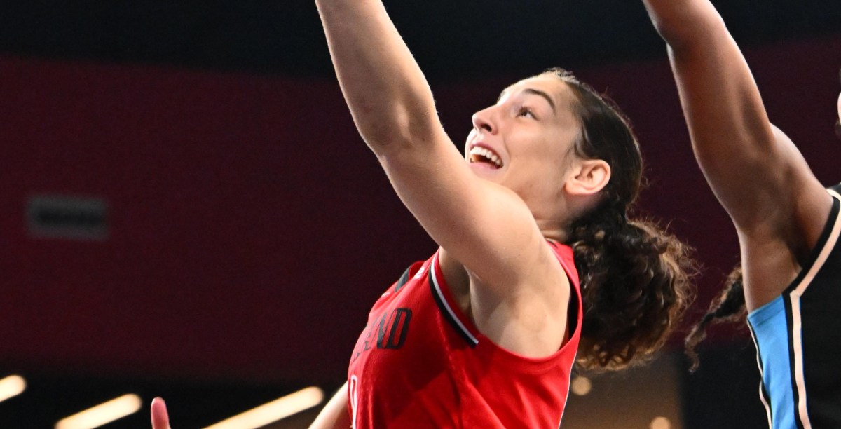 WNBA: From France to Portland, Carla Leite is on Fire