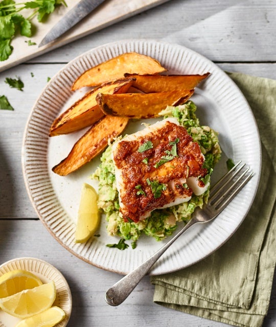 Madras-spiced cod with sweet potato and a fibre-rich mash of peas, broad beans and cannellini beans
