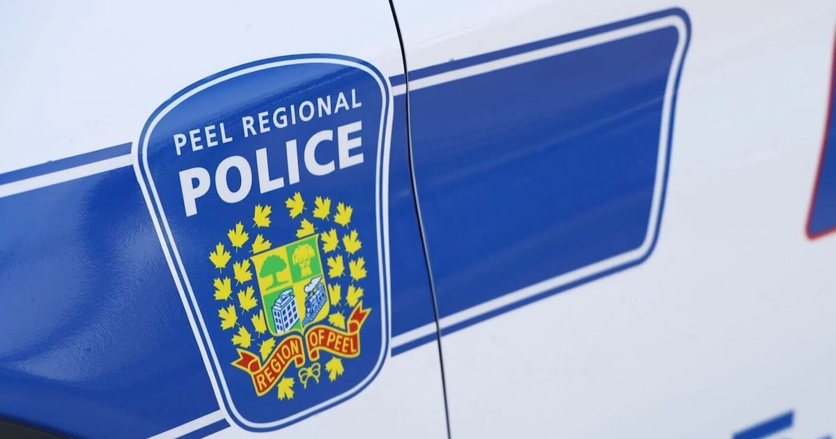 Worker killed after being hit by truck in Brampton – CP24
