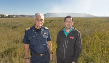 Ecco Recycling landfill fire 'could last weeks or even months,' says Calgary fire chief