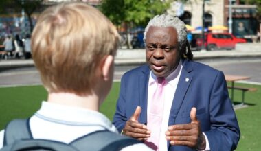 Mayoral candidates pitch Winnipeg Transit safety, environmental and development plans