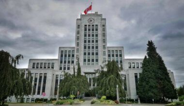 Vancouver mayoral candidates start campaigning while potential provincial election looms