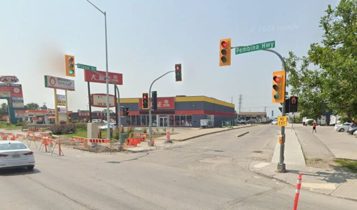 8 people hospitalized after 3 separate collisions in Winnipeg on Monday