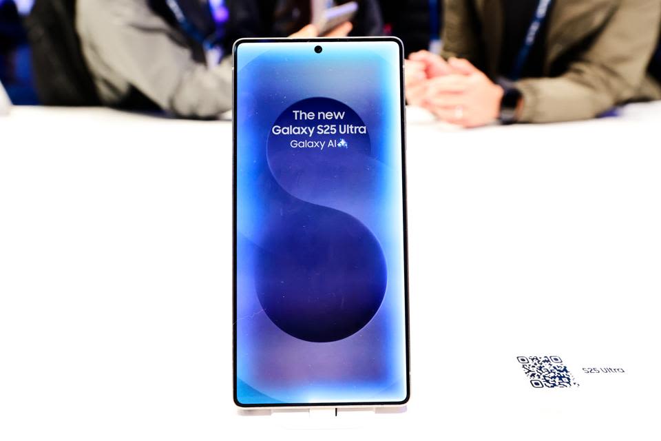 Millions Of Samsung Galaxy S25 Phones Are Getting A Free Upgrade Today