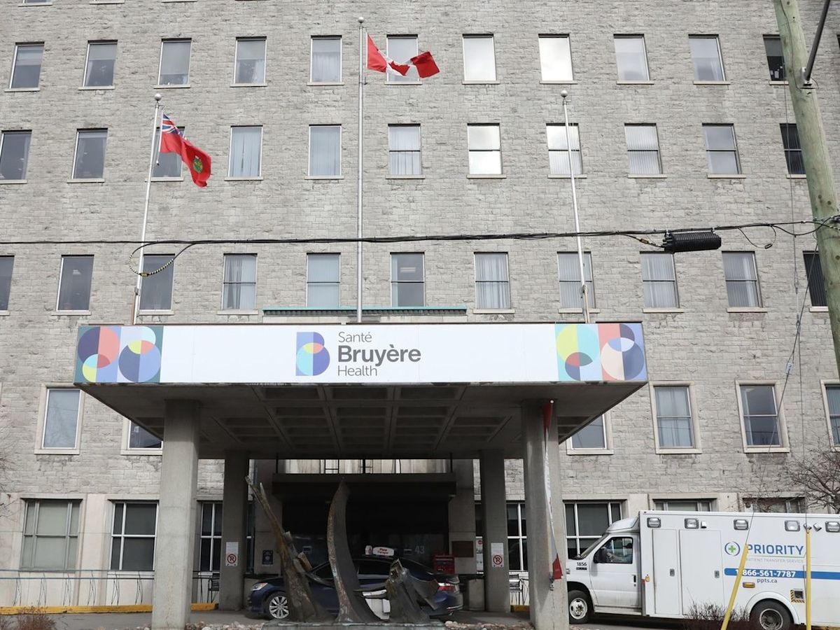 Bruyère workers rally in bid to force Ottawa hospital to reverse job cuts