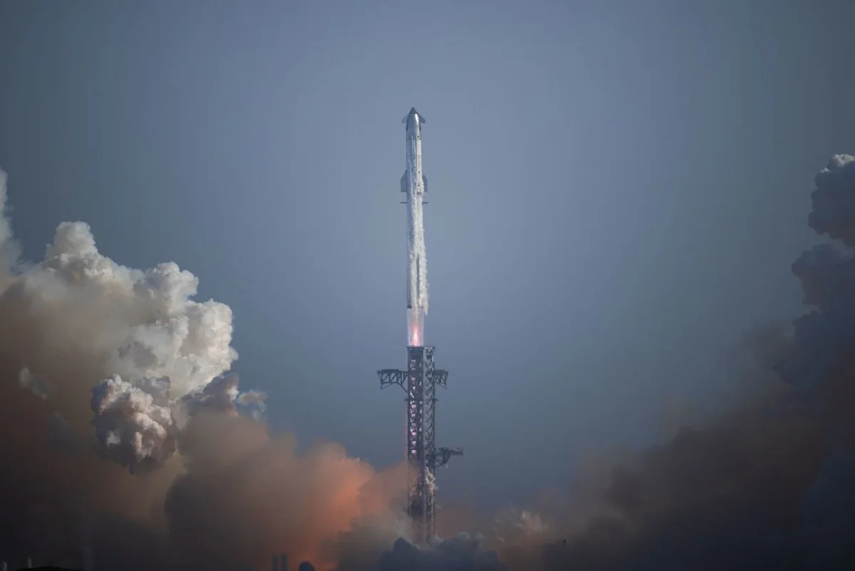 SpaceX CFO Says First Paying Starship Flight Is Weeks Away, Reiterates $100B ARR Milestone By Year-End