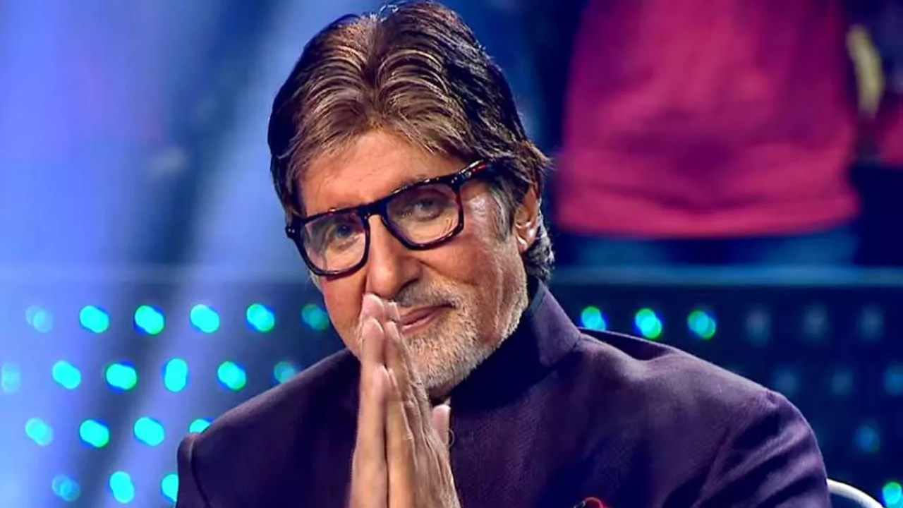 In 2001, Egypt honored Amitabh Bachchan with the Actor of the Century award at the Alexandria International Film Festival. In 2001, Egypt honored Amitabh Bachchan with the Actor of the Century award at the Alexandria International Film Festival.