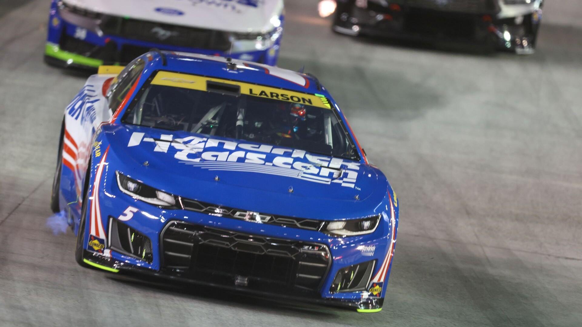 2026 Hollywood Casino 400 at Kansas Speedway picks, props: best bets from proven racing experts