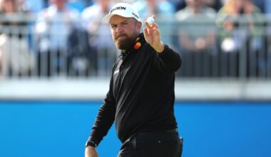 Lowry sets course record with 62 at Doonbeg, builds three-shot lead at Irish Open